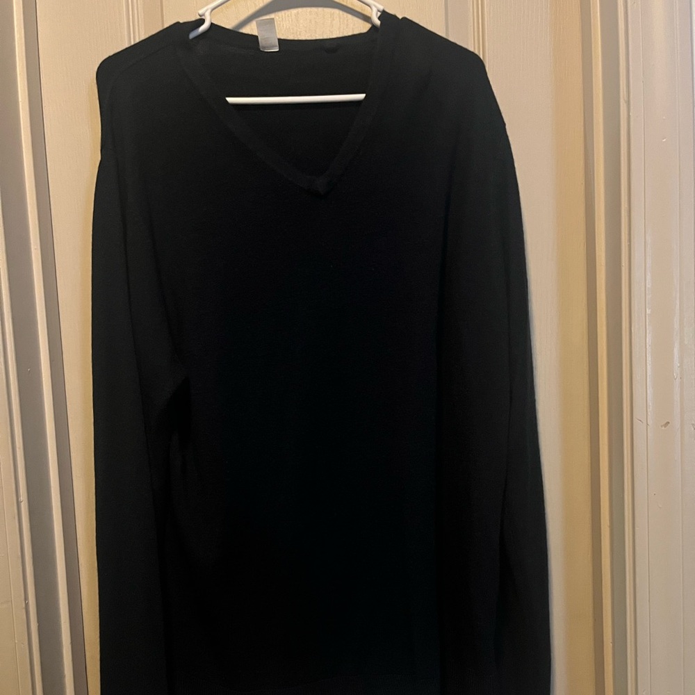 Men’s sweater